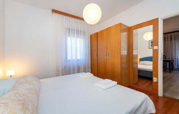 Ferienhaus - Starigrad Paklenica , Kroatien - CDA694 601