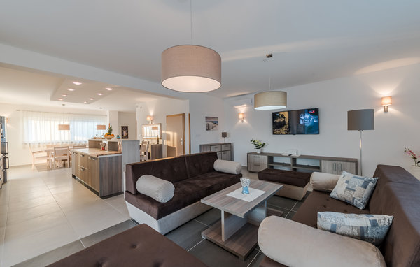Ferienhaus - Zadar-Debeljak , Kroatien - CDA725 301