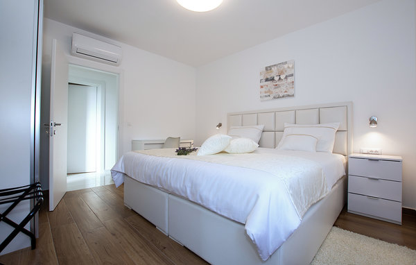 Kuća-za-odmor - Biograd-Turanj , Hrvatska - CDA830 604