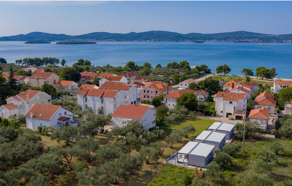 Kuća-za-odmor - Biograd-Sveti Filip i Jakov , Hrvatska - CDA960 1