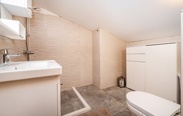 Ferienhaus - Zadar - Radovin , Kroatien - CDA998 703