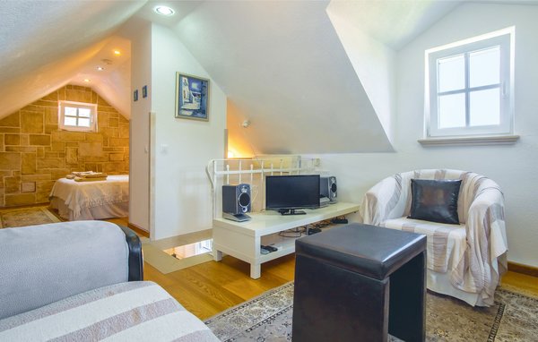 Domy wakacyjne - Brac-Nerezisca , Chorwacja - CDB615 303