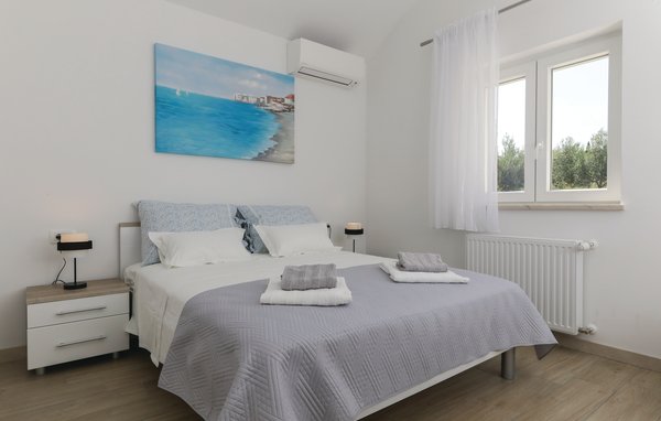 Ferienhaus - Brac-Supetar , Kroatien - CDB639 601