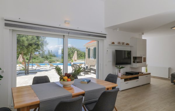 Ferienhaus - Brac-Supetar , Kroatien - CDB639 301
