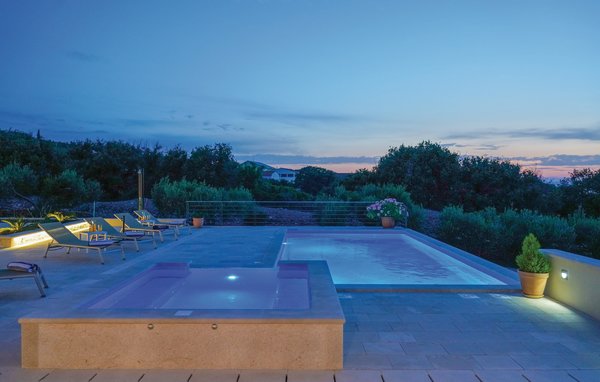 Ferienhaus - Brac-Supetar , Kroatien - CDB639 102