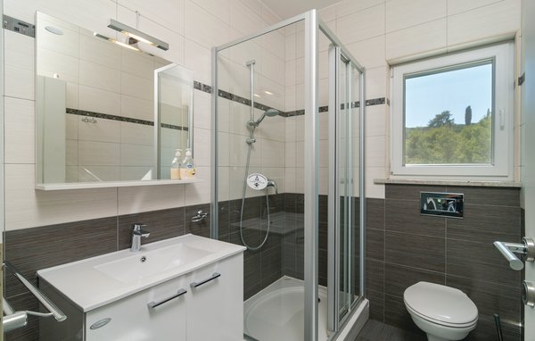 Domy wakacyjne - Brac-Supetar , Chorwacja - CDB640 702