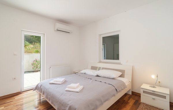 Domy wakacyjne - Brac-Supetar , Chorwacja - CDB640 606