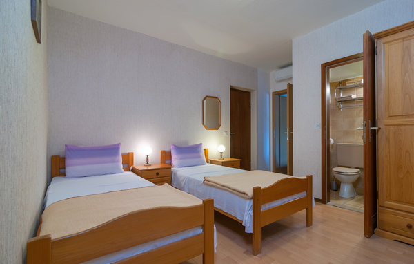 Apartment - Otok Brac-Splitska , Croatia - CDB647 601
