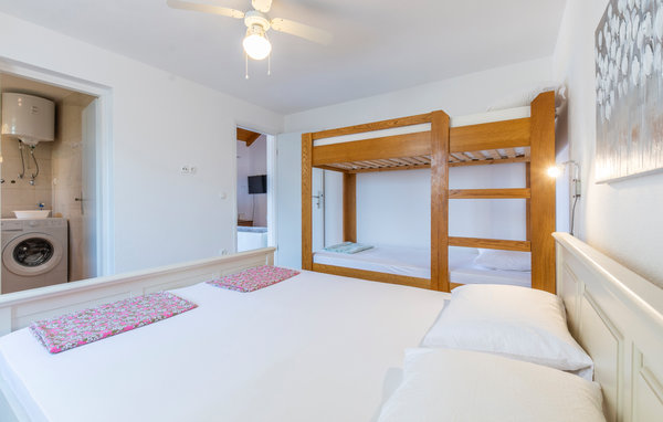 Location de vacances - Brac-Skrip , Croatie - CDB688 603