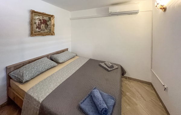 Ferienhaus - Brac-Splitska , Kroatien - CDB746 601