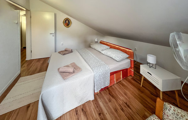 Ferienhaus - Brac-Splitska , Kroatien - CDB746 604