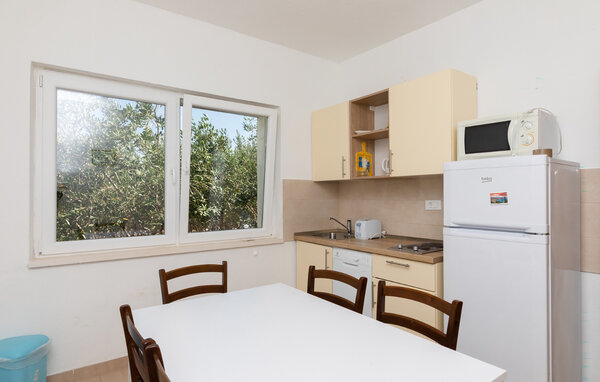 Ferienhaus - Brac - Supetar , Kroatien - CDB813 401