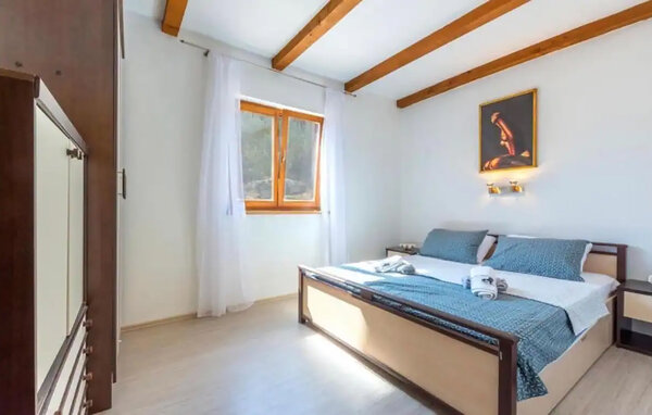 Ferienhaus - Brac-Nerezisca , Kroatien - CDB816 602