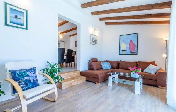 Ferienhaus - Brac-Nerezisca , Kroatien - CDB816 301