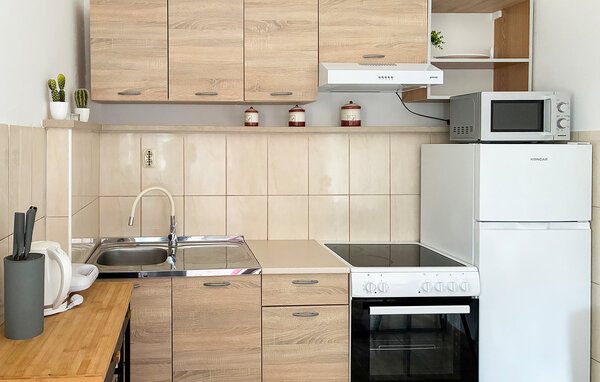 Holiday Home - Brac - Donji Humac , Croatia - CDB860 402