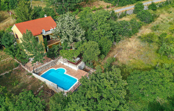 Domy wakacyjne - Split-Trilj , Chorwacja - CDC044 82