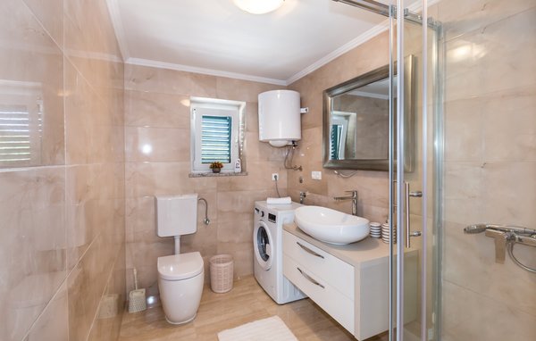 Holiday Home - Makarska-Kamenmost , Croatia - CDC060 701