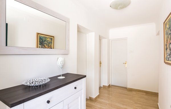 Holiday Home - Makarska-Kamenmost , Croatia - CDC060 406