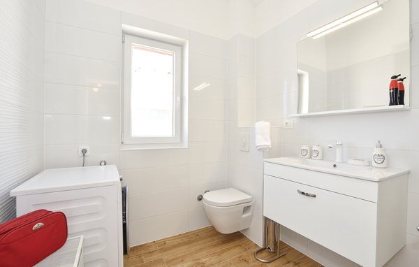 Ferienhaus - Makarska-Sestanovac , Kroatien - CDC101 703