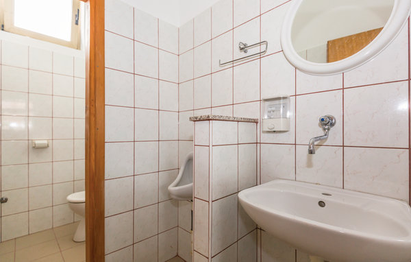 Holiday Home - Makarska-Glavina Donja , Croatia - CDC216 704