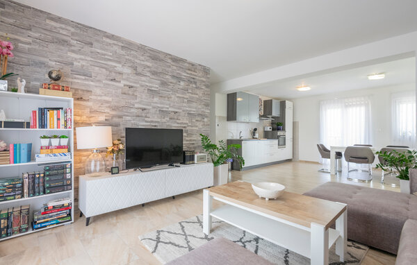 Holiday Home - Makarska-Glavina Donja , Croatia - CDC216 4