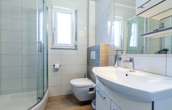 Semesterhus - Omis-Jesenice , Kroatien - CDC247 703