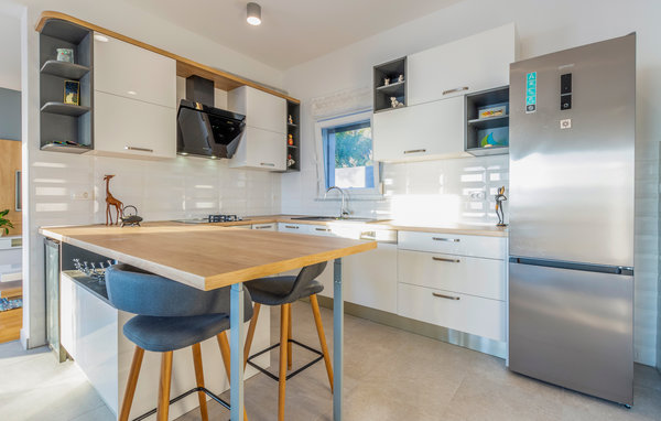 Semesterhus - Omis-Jesenice , Kroatien - CDC247 506