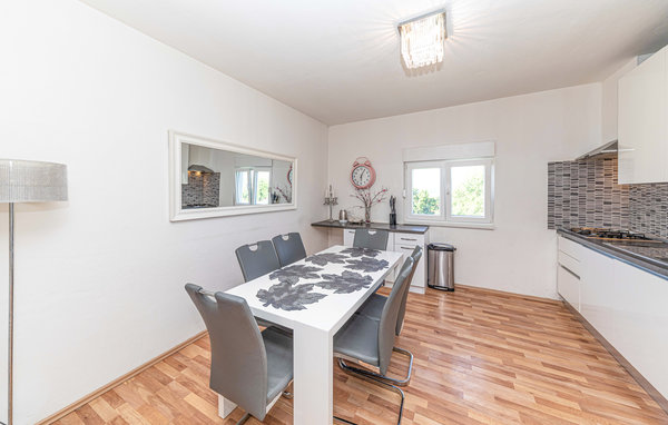 Holiday Home - Drnis , Croatia - CDC539 7