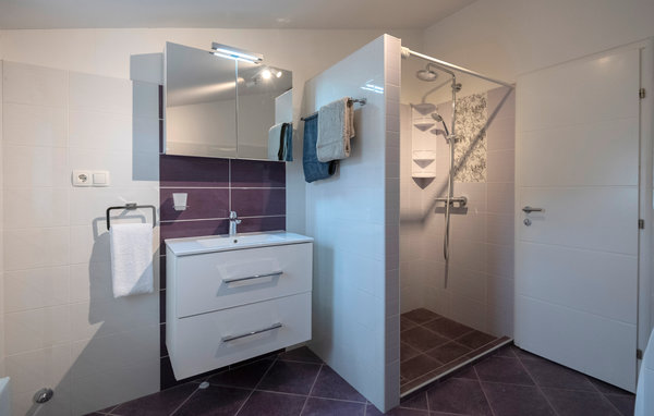 Feriehus - Makarska-Imotski , Kroatia - CDC567 703