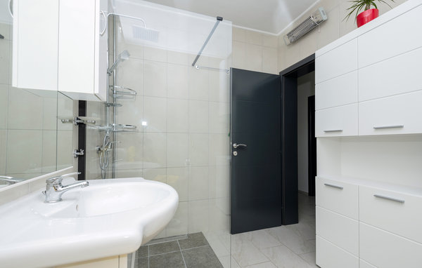 Domy wakacyjne - Makarska-Ricice , Chorwacja - CDC574 702