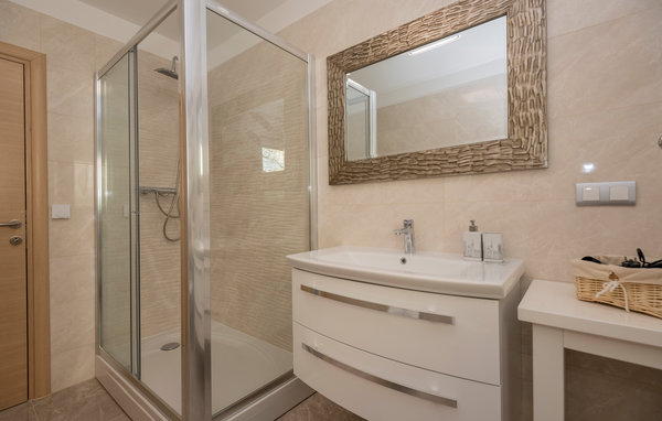 Domy wakacyjne - Makarska-Ricice , Chorwacja - CDC580 702