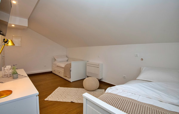 Kuća-za-odmor - Split-Trilj , Hrvatska - CDC602 611