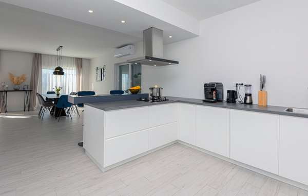Holiday Home - Makarska-Imotski , Croatia - CDC613 401