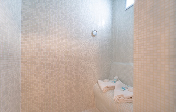 Holiday Home - Makarska-Slivno , Croatia - CDC616 801