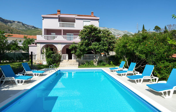 Kuća-za-odmor - Split-Zrnovnica , Hrvatska - CDC671 1
