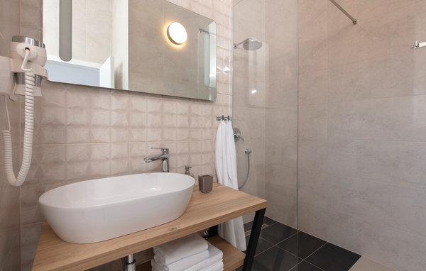 Semesterhus - Trogir-Razanj , Kroatien - CDC742 705