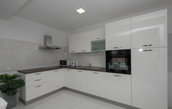 Holiday Home - Makarska-Vinjani Gornji , Croatia - CDC768 5
