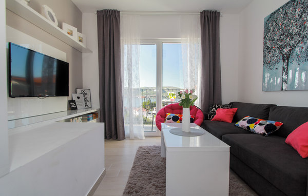 Apartment - Ciovo-Okrug Gornji , Croatia - CDC832 302
