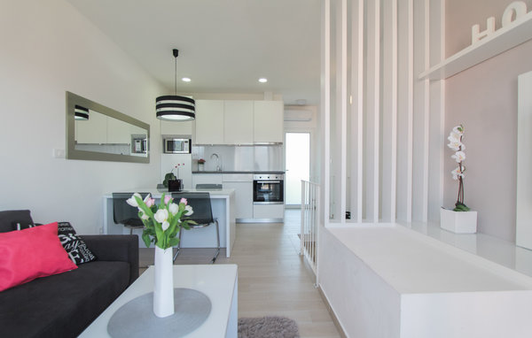 Apartment - Ciovo-Okrug Gornji , Croatia - CDC832 303