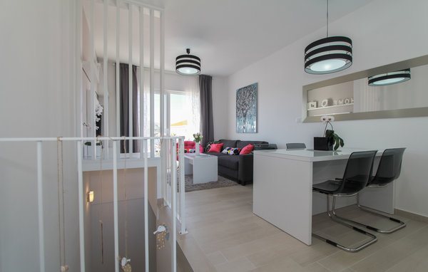 Apartment - Ciovo-Okrug Gornji , Croatia - CDC832 304