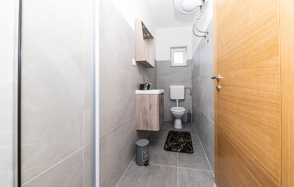 Kuća-za-odmor - Split-Ugljane , Hrvatska - CDC999 702