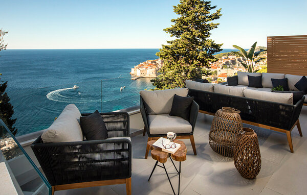 Holiday Home - Dubrovnik , Croatia - CDD011 102
