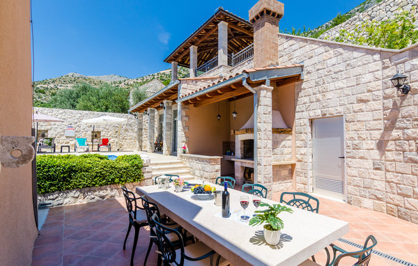 Vacation home 