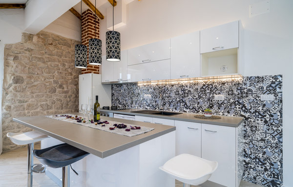 Holiday Home - Dubrovnik-Slano , Croatia - CDD818 401
