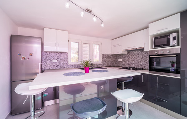 Holiday Home - Dubrovnik-Slano , Croatia - CDD818 404