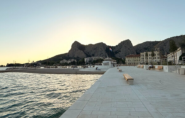 Holiday Home - Omis-Celina , Croatia - CDE088 802