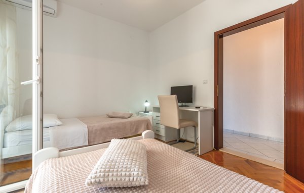 Holiday Home - Makarska-Veliki Prolog , Croatia - CDE192 606