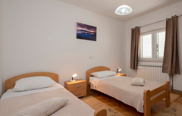 Holiday Home - Makarska-Veliki Prolog , Croatia - CDE192 608