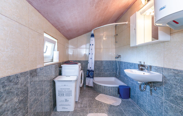 Appartement - Split-Ugljane , Croatie - CDE223 701
