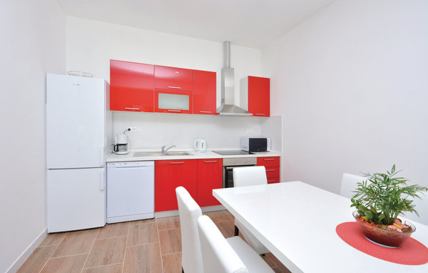 Ferienhaus - Omis-Kucice , Kroatien - CDE252 403